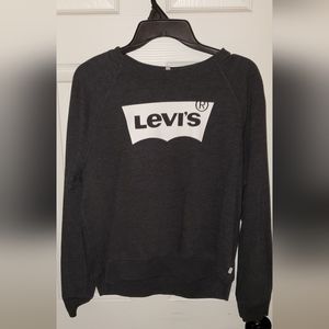 Levi's crewneck!